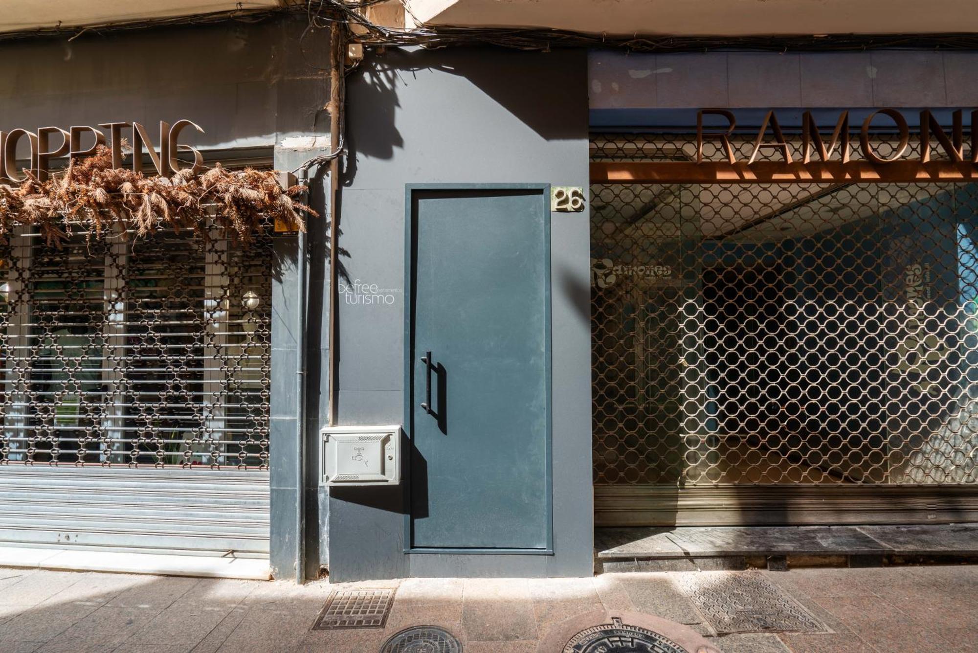 Tiendas 26 Almería Zewnętrze zdjęcie